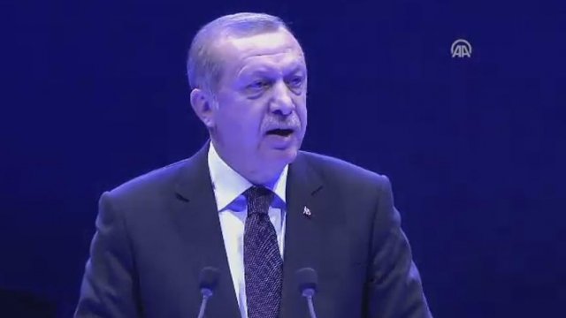 Cumhurbaşkanı Erdoğan&#039;dan Bayülgen&#039;e tepki ve Diriliş yorumu