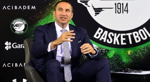 David Blatt: “Basit hatalarla kaybettik” David Blatt: “Basit hatalarla kaybettik”