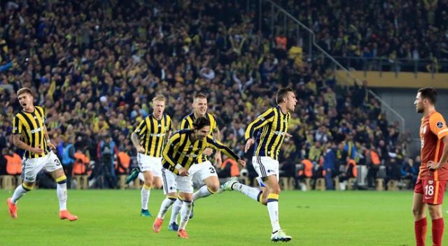 Dev derbi Avrupa&#039;yı salladı