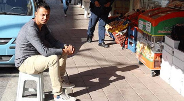 Dükkanın önüne koyduğu o tabure pahalıya patladı Dükkanın önüne koyduğu o tabure pahalıya patladı