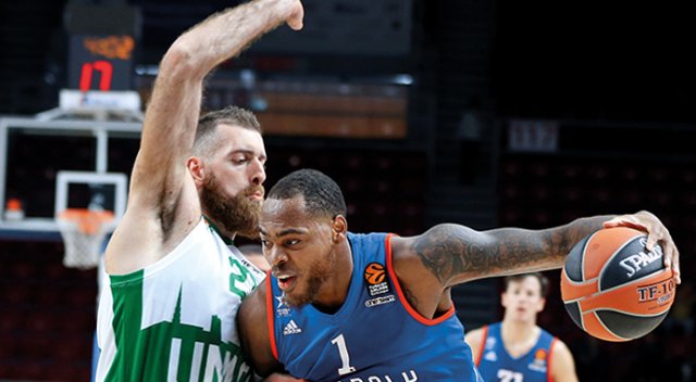Efes'in yüzü güldü