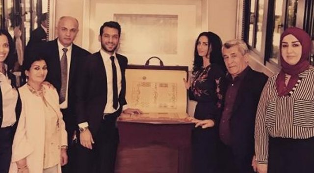 Erdoğan&#039;dan Elbani&#039;ye Kur&#039;an-ı Kerim hediyesi