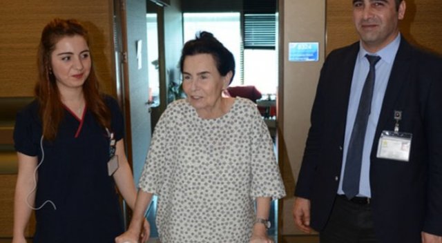Fatma Girik hastanede şoku yaşadı! Fatma Girik hastanede şoku yaşadı!