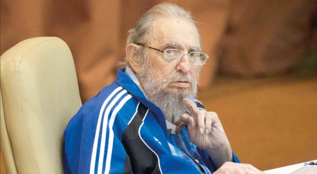Fidel Castro&#039;nun külleri 10 gün sonra gömülecek