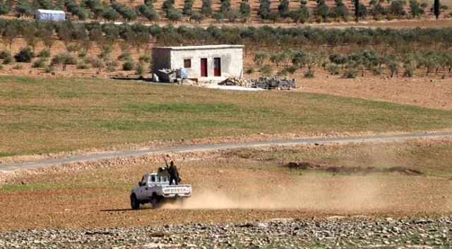 Fırat Kalkanı Harekatı&#039;nda 3 asker yaralı