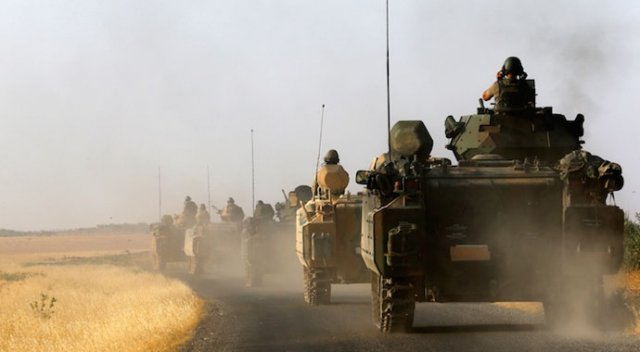 Fırat Kalkanı Operasyonu'nda 3 şehit, 10 yaralı Fırat Kalkanı Operasyonu'nda 3 şehit, 10 yaralı