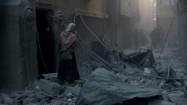 Halep yoğun bombardıman altında