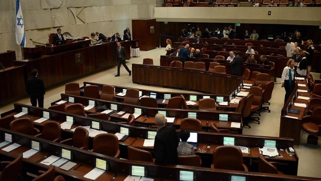 İsrail'de 'ezan yasağı' yasa tasarısında düzenlemeler planlanıyor İsrail'de 'ezan yasağı' yasa tasarısında düzenlemeler planlanıyor