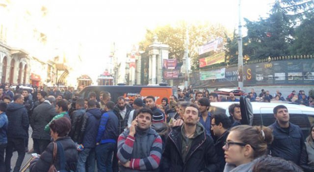 İstiklal Caddesi yaya trafiğine kapatıldı