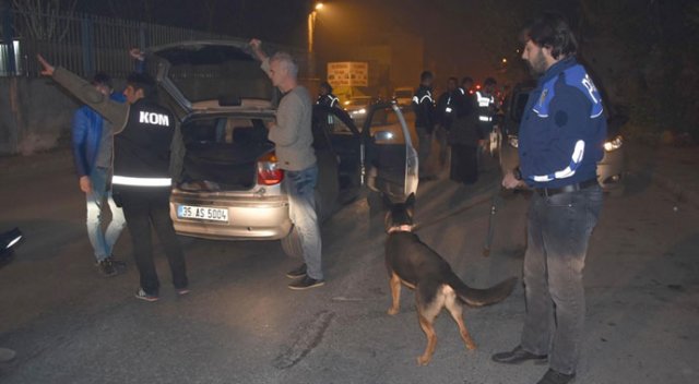 İzmir&#039;de 300 polisle narkotik uygulaması