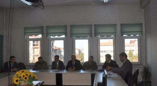 Kapalı alanlarda sigara içenler dikkat