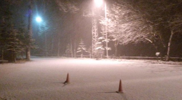 Kars'ta beklenen kar, tipiyle geldi