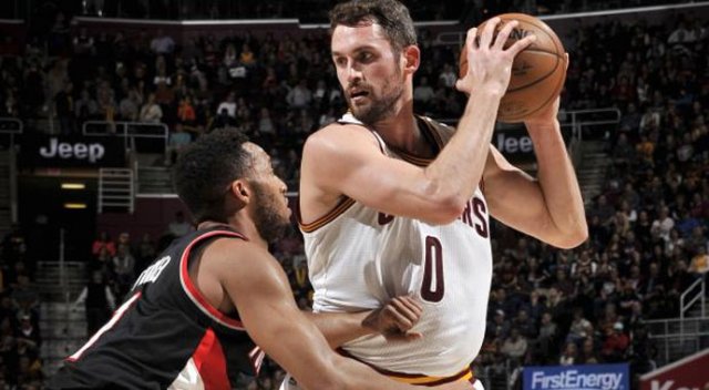 Kevin Love rekor kırdı! Kevin Love rekor kırdı!
