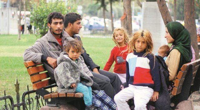 Komşu oluruz ama arkadaş olamayız Komşu oluruz ama arkadaş olamayız