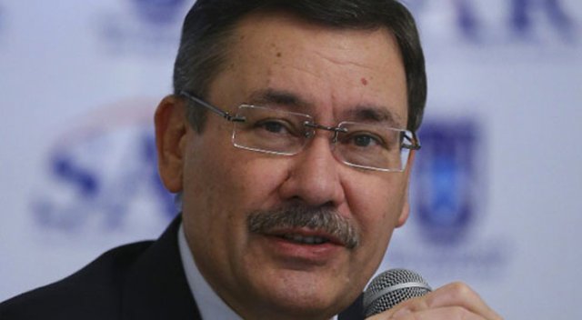 Melih Gökçek'ten 'idam' anketi Melih Gökçek'ten 'idam' anketi