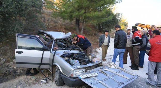 Muğla'daki trafik kazasında ölü ve yaralı var Muğla'daki trafik kazasında ölü ve yaralı var