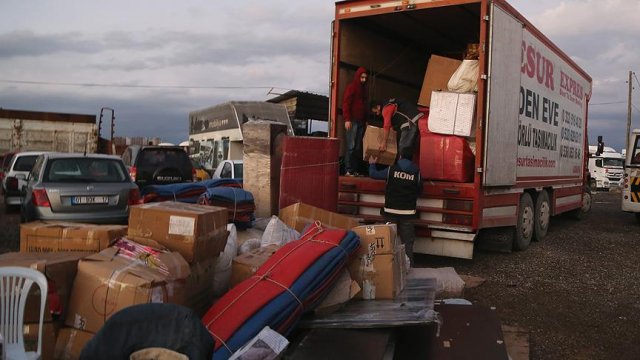 Nakliye kamyonunda 150 bin paket sigara ele geçirildi