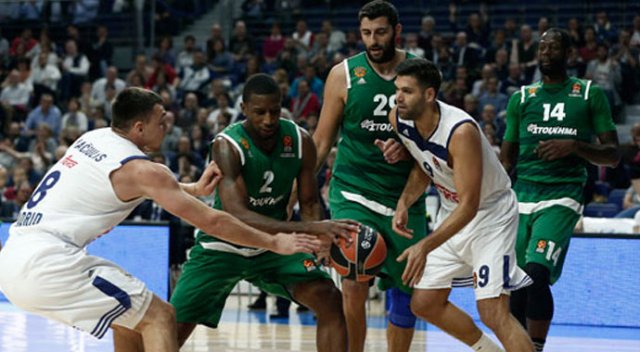Real Panathinaikos'u devirdi Real Panathinaikos'u devirdi