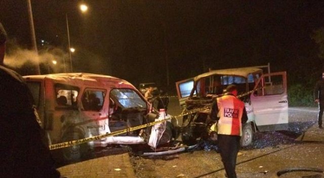 Rize&#039;de feci kazaı: 2 ölü 6 yaralı