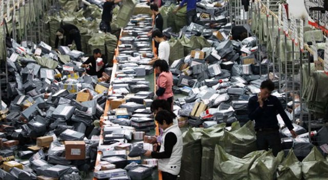 Sayılarla Çin ekonomisi: 9 ayda yüzde 4,6 büyüdü! Gayri safi yurt içi hasılası 13,34 trilyon dolara ulaştı Çin ekonomisi