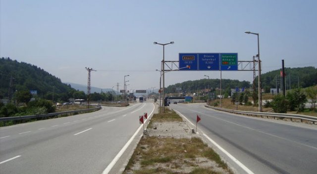 TEM&#039;in Abant gişeleri 1 hafta ulaşıma kapalı