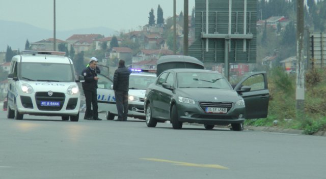 TEM otoyolunda ikiz plakalı araç alarmı