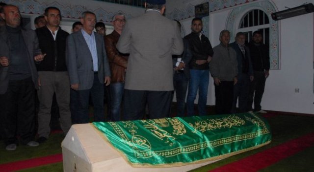 Terörün en küçük kurbanı toprağa verildi Terörün en küçük kurbanı toprağa verildi