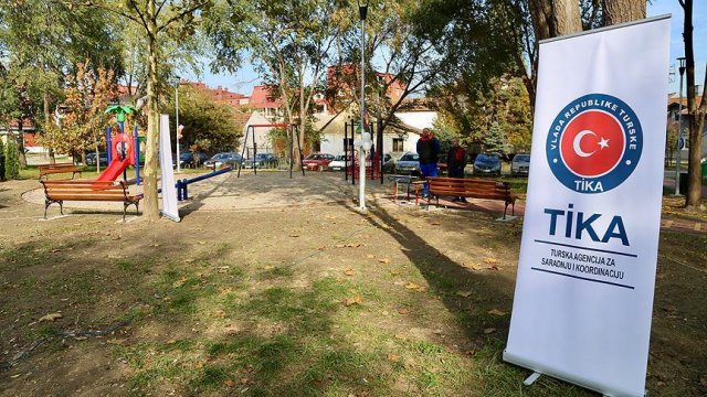 TİKA&#039;dan Sırbistan&#039;daki engelli çocuklara anlamlı hediye