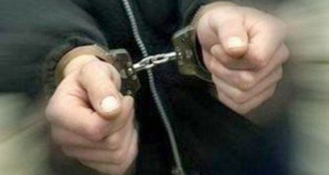 Tokat'ta FETÖ'den 8 kişi tutuklandı Tokat'ta FETÖ'den 8 kişi tutuklandı