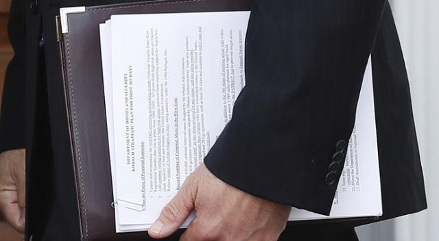 Trump&#039;ın göçmen planı kameralara yakalandı