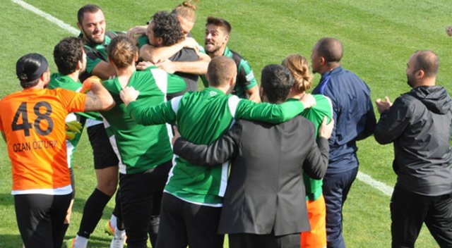 Tuncay Şanlı&#039;nın önderliğinde Sakaryaspor 2&#039;de 2 yaptı