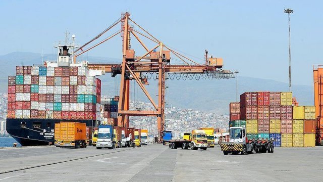 Türkiye'nin ABD'den ithalatı yüzde 35 azaldı Türkiye'nin ABD'den ithalatı yüzde 35 azaldı