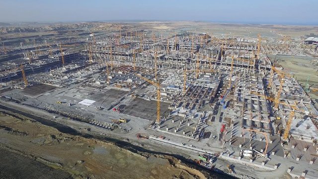 Üçüncü havalimanının yüzde 38&#039;i tamamlandı
