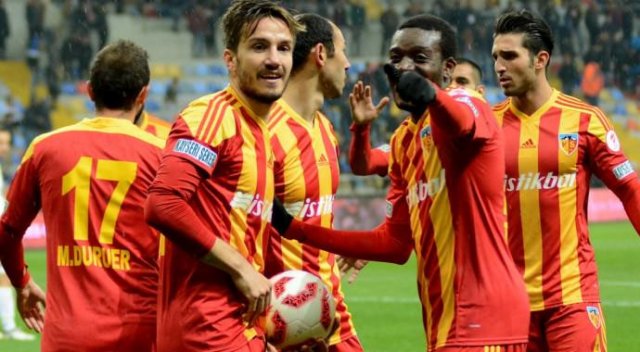 Umut Bulut coştu, Kayseri farka koştu! Umut Bulut coştu, Kayseri farka koştu!