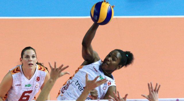 VakıfBank Nilüfer Belediyespor&#039;u rahat geçti