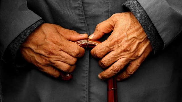 Yaş ilerledikçe yön bulma becerisi azalıyor Yaş ilerledikçe yön bulma becerisi azalıyor