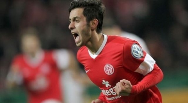 Yunus Mallı, Bundesliga tarihine geçti Yunus Mallı, Bundesliga tarihine geçti