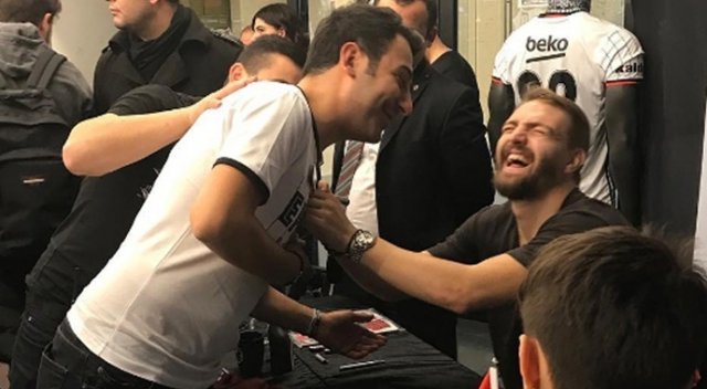 10 gün önce Caner'le bu fotoğrafı çektirmişti, dün şehit düştü 10 gün önce Caner'le bu fotoğrafı çektirmişti, dün şehit düştü