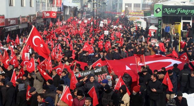 Ağrı'da teröre lanet yürüyüşü Ağrı'da teröre lanet yürüyüşü