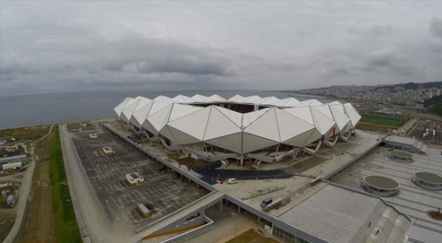 Akyazı Stadyumu bugün açılıyor