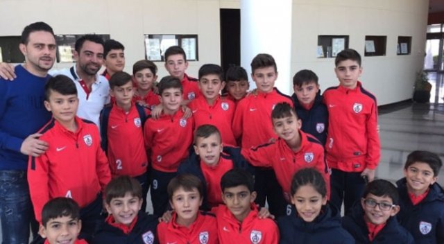 Altınordulu çocuklara Xavi sürprizi