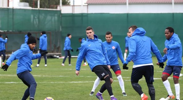 Antalyaspor, Kasımpaşa maçının hazırlıklarını sürdürüyor Antalyaspor, Kasımpaşa maçının hazırlıklarını sürdürüyor
