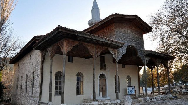 Antik kentteki tarihi cami restore edilecek Antik kentteki tarihi cami restore edilecek