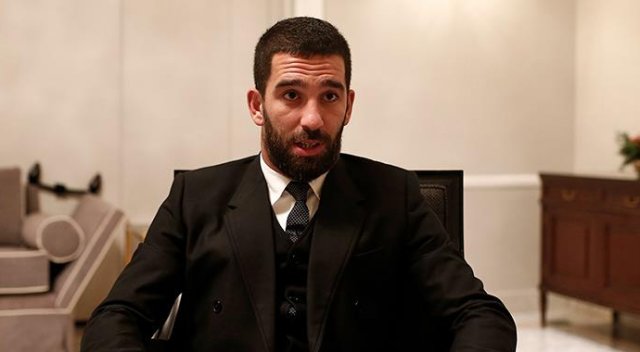 Arda Turan: Her şeyiyle ülkemin, askerimizin, polisimizin yanındayım Arda Turan: Her şeyiyle ülkemin, askerimizin, polisimizin yanındayım