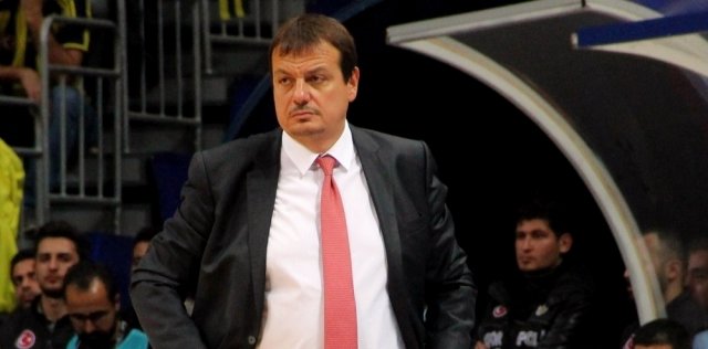 Ataman’dan sert fikstür eleştirisi Ataman’dan sert fikstür eleştirisi