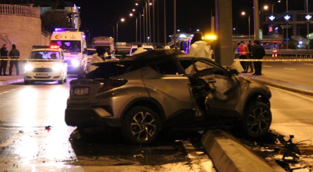 Avcılar&#039;da korkunç kaza, 2 kişi hayatını kaybetti