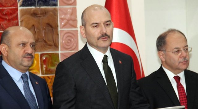 Bakan Soylu saldırganın kimliğini açıkladı Bakan Soylu saldırganın kimliğini açıkladı