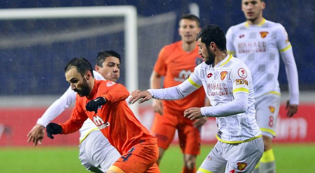 Başakşehir farklı kazandı: Tam 8 gol