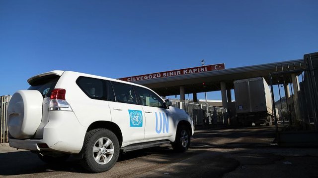 BM yardımları Cilvegözü'nden Suriye'ye geçti BM yardımları Cilvegözü'nden Suriye'ye geçti