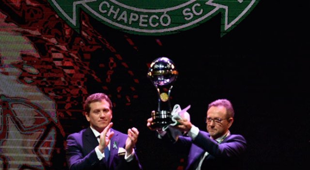 Chapecoense kupasını aldı